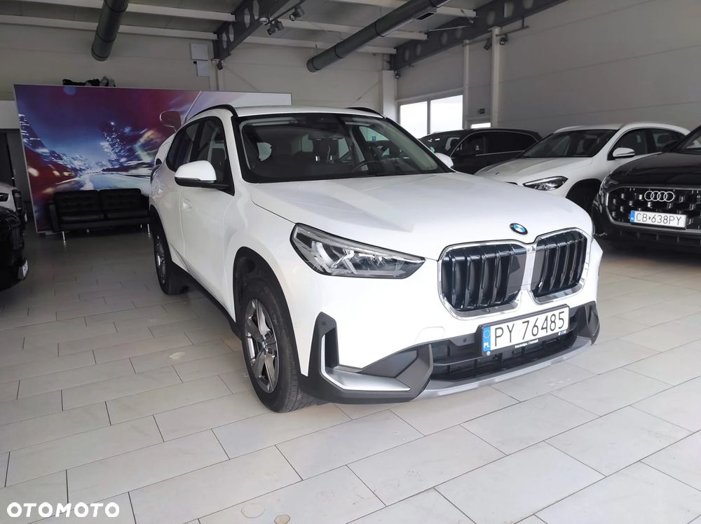 BMW X1 sDrive20i Advantage - 4