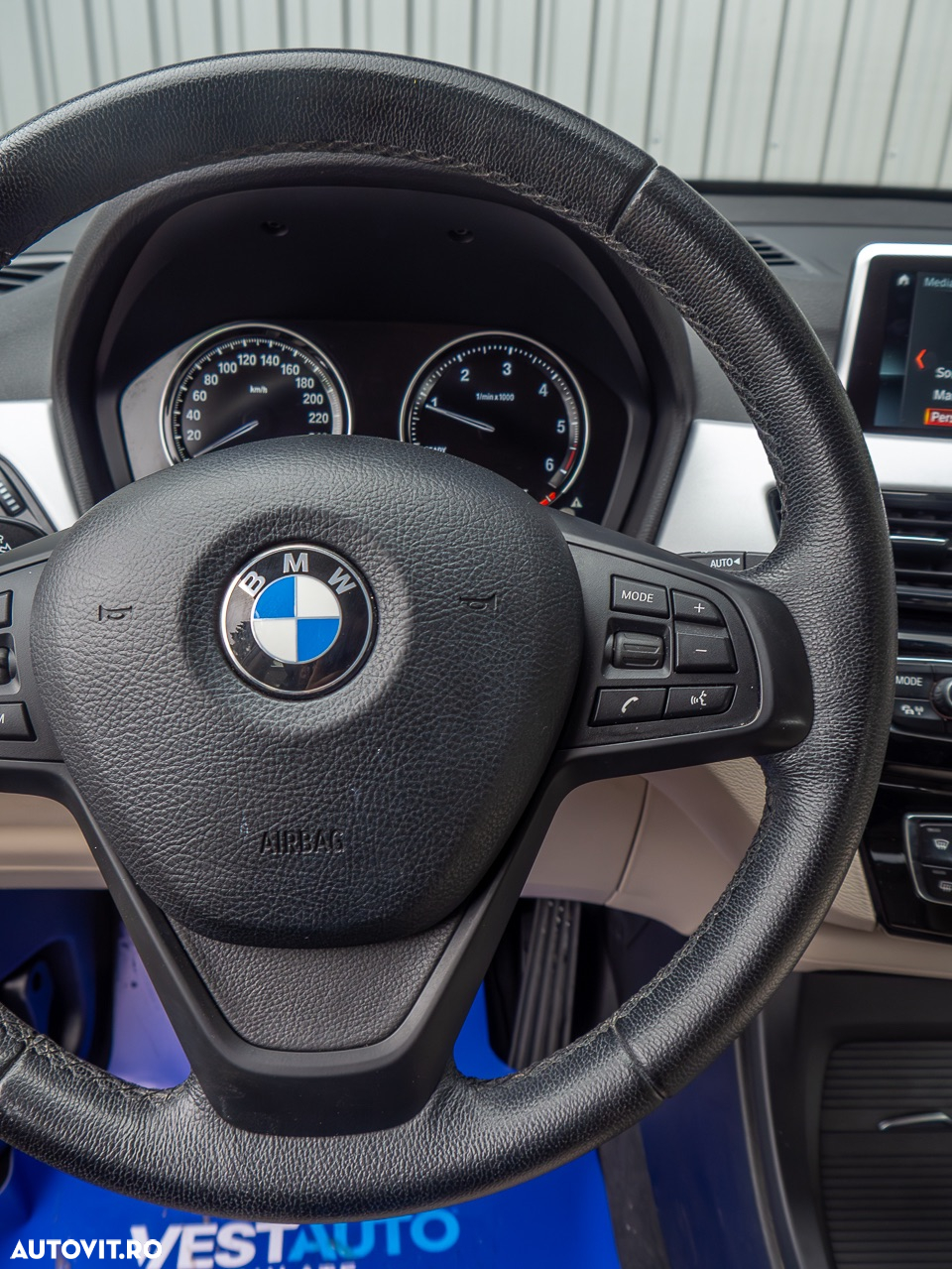 BMW X1 xDrive20d AT - 22
