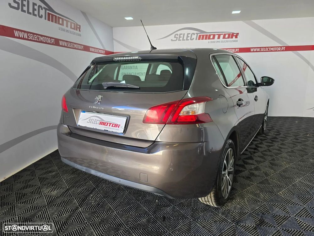 Peugeot 308 1.2 PureTech Allure Pack - 5