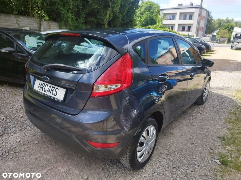 Ford Fiesta - 5