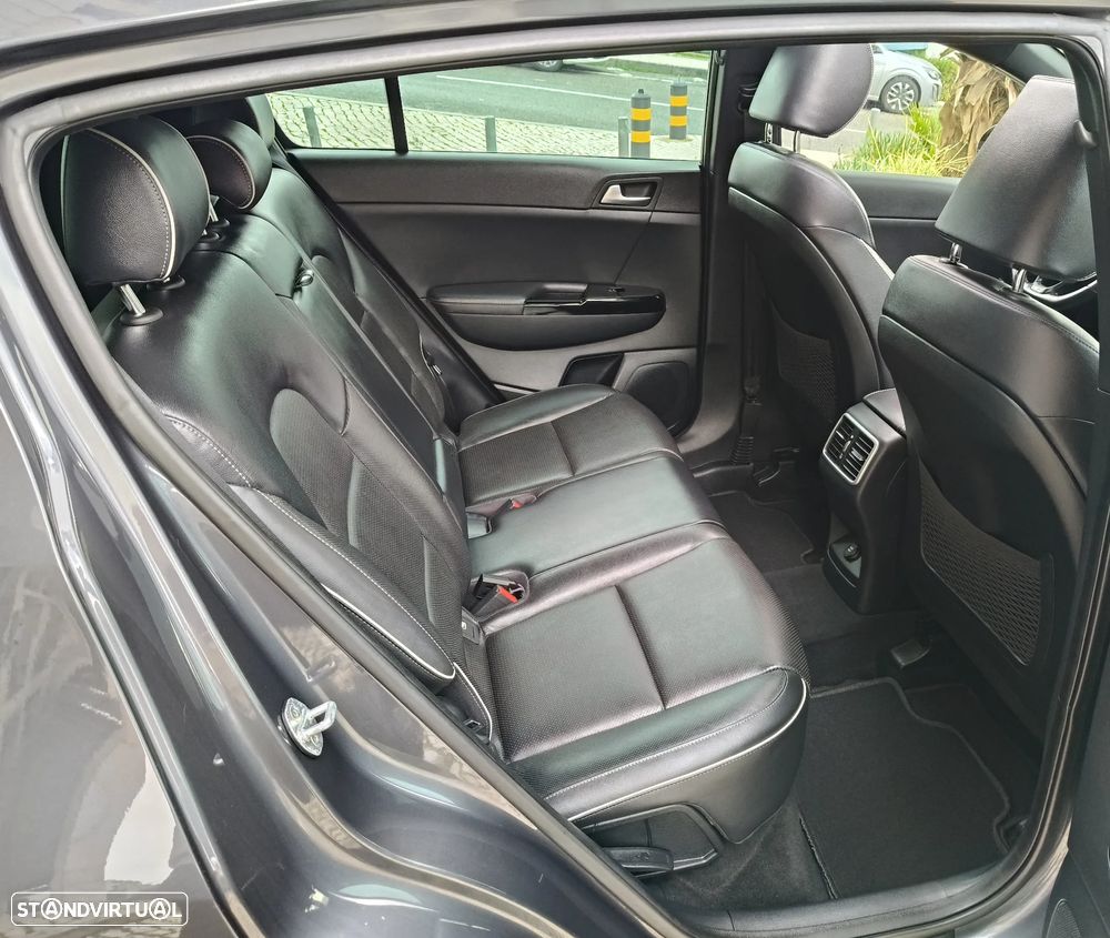 Kia Sportage 1.7 CRDI ISG GT Line 7DCT - 23