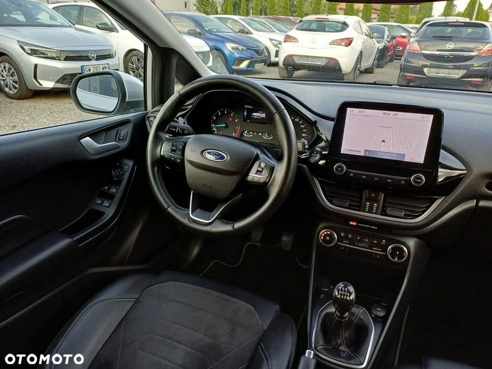 Ford Fiesta 1.0 EcoBoost S&S TITANIUM - 21