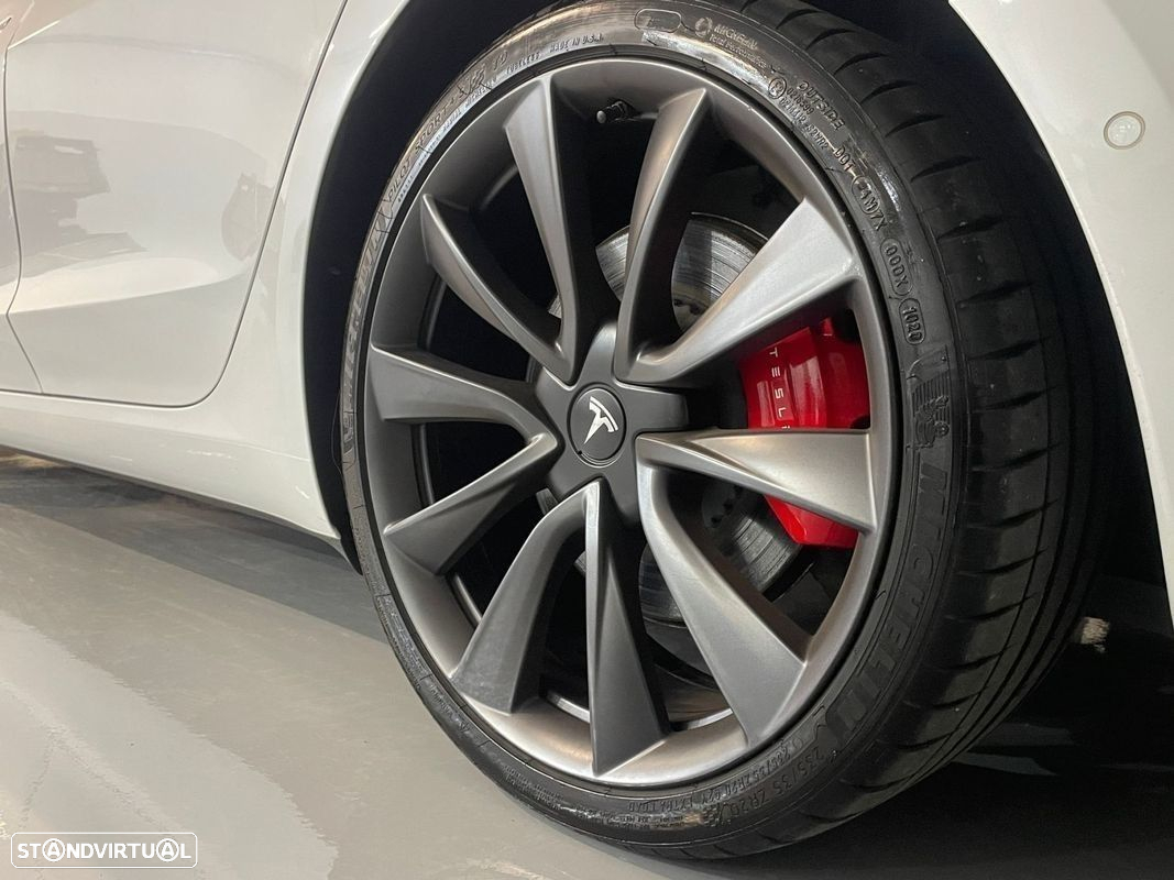 Tesla Model 3 Performance Dual Motor AWD - 6