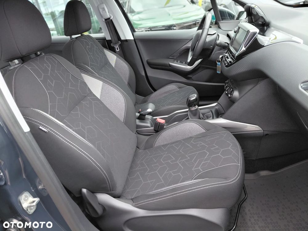 Peugeot 2008 1.2 Pure Tech Access - 10