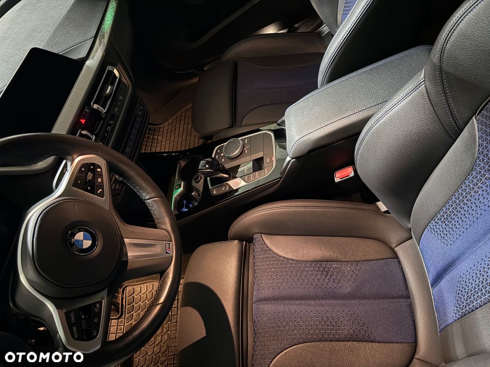 BMW Seria 2 218i - 2