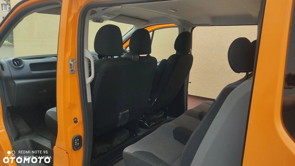 Opel Vivaro - 8