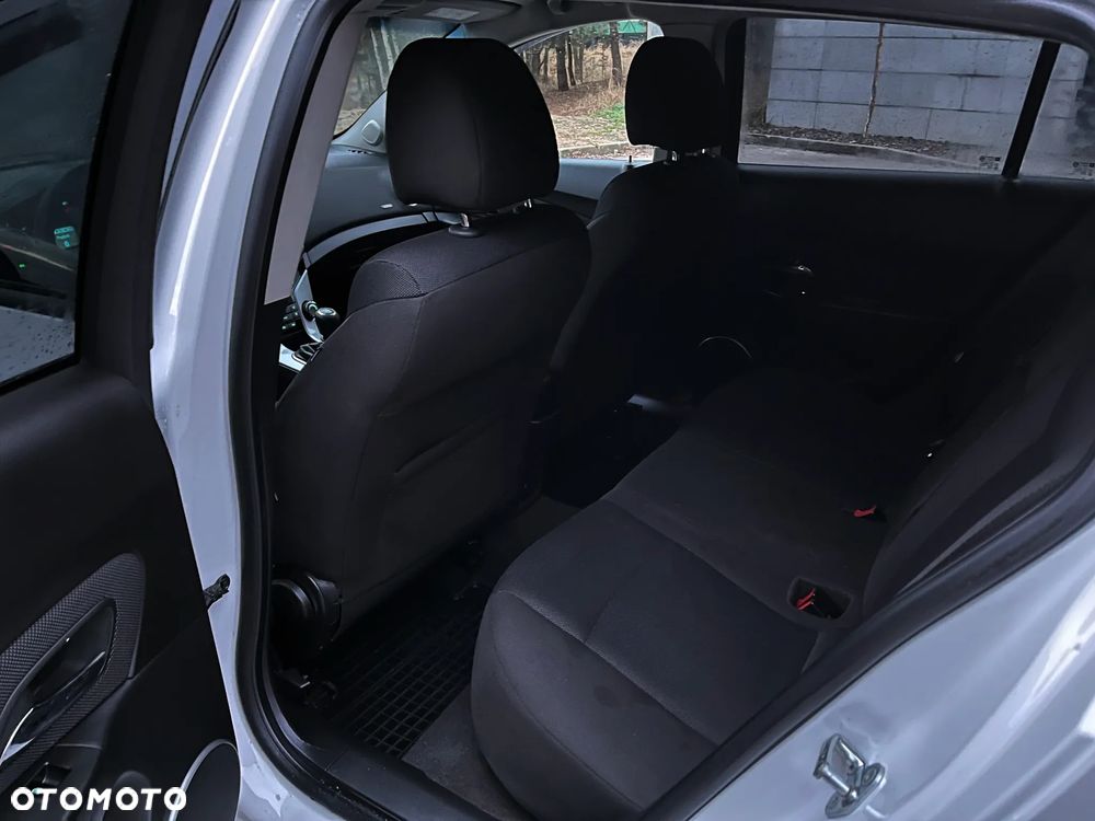 Chevrolet Cruze 1.7 D LT+ Premium - 9