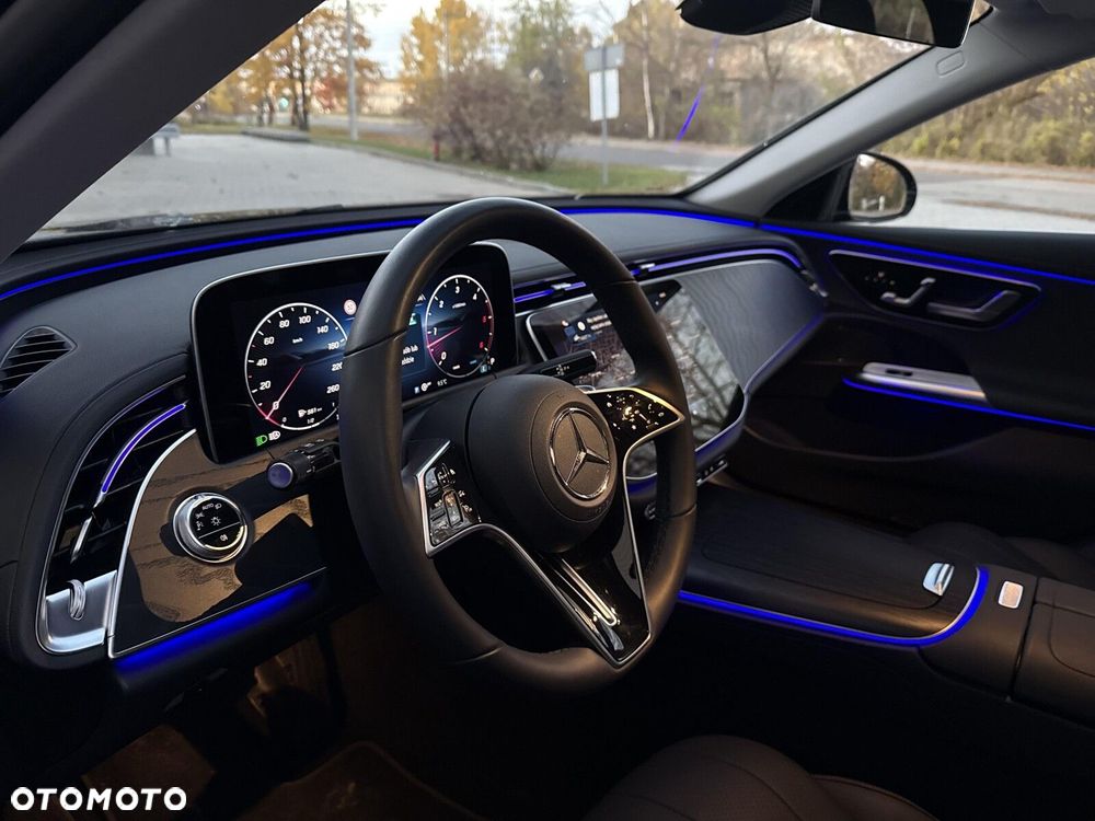 Mercedes-Benz Klasa E - 13