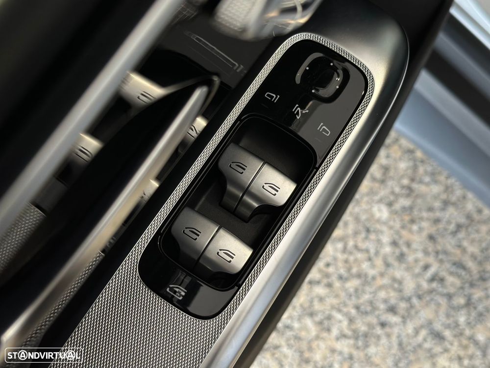 Mercedes-Benz GLC 300 e 4Matic 9G-TRONIC Edition AMG Line - 14