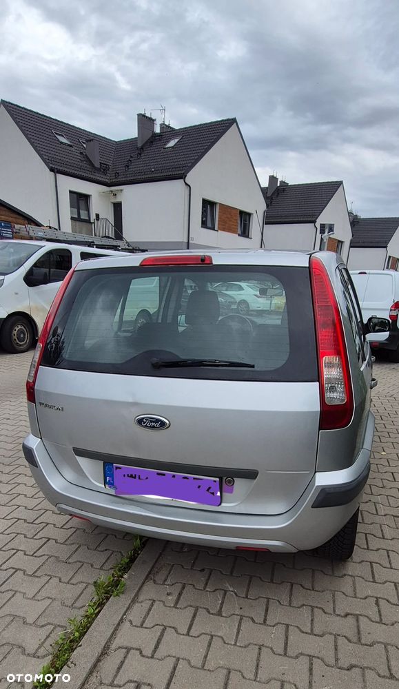 Ford Fusion - 3