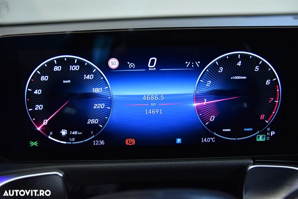 Mercedes-Benz GLB - 10