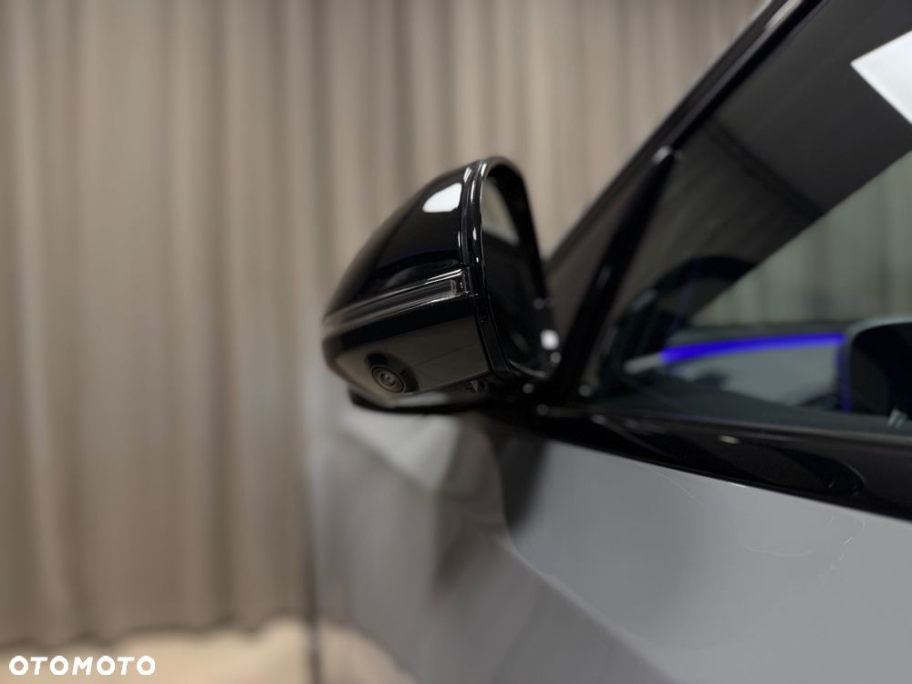 Mercedes-Benz Klasa E 220 d mHEV 4-Matic AMG 9G-Tronic - 34