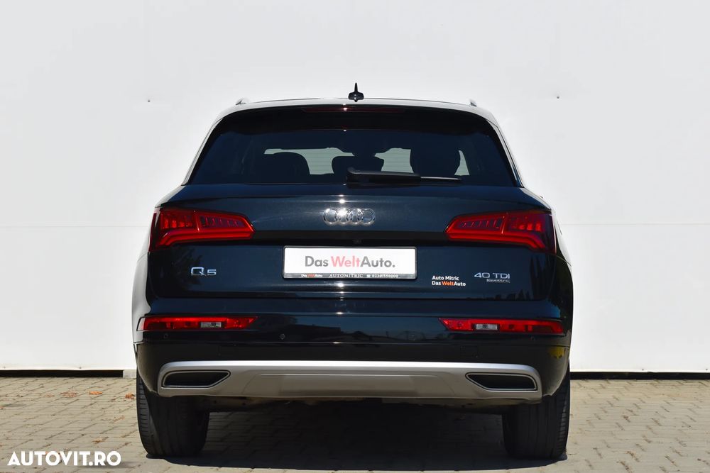 Audi Q5 40 TDI quattro S tronic sport - 11