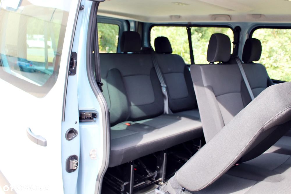 Renault Trafic - 14