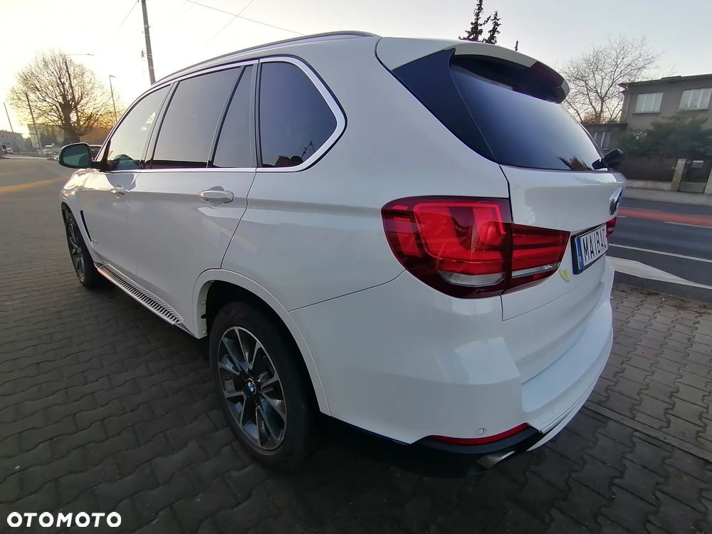 BMW X5 xDrive35i - 11