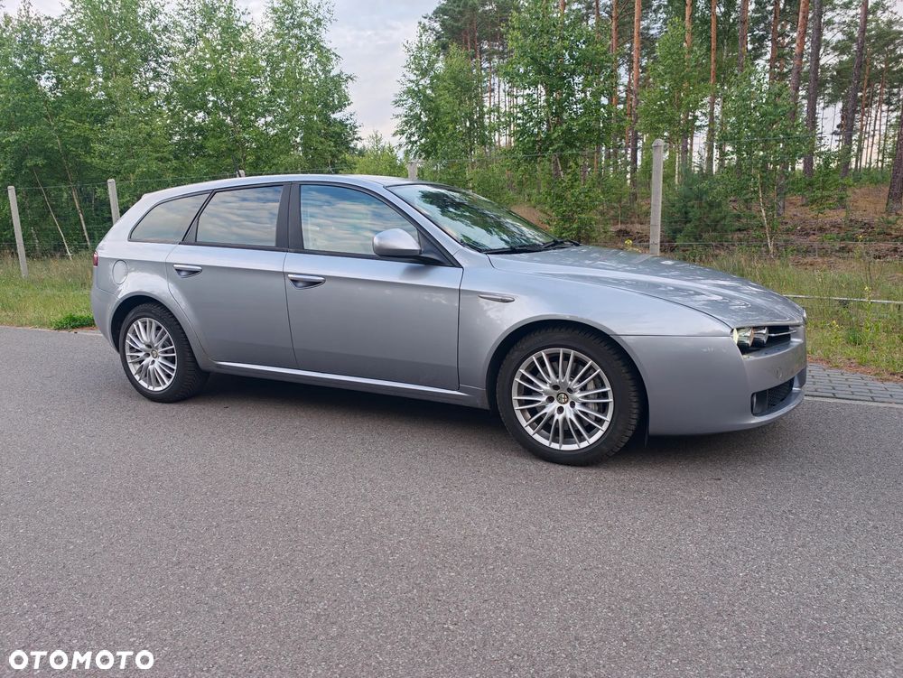 Alfa Romeo 159 3.2JTS 4x2 Distinctive - 1