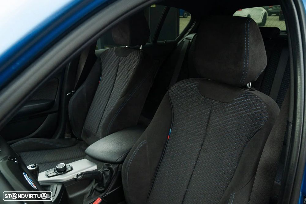 BMW 120 d Pack M - 10