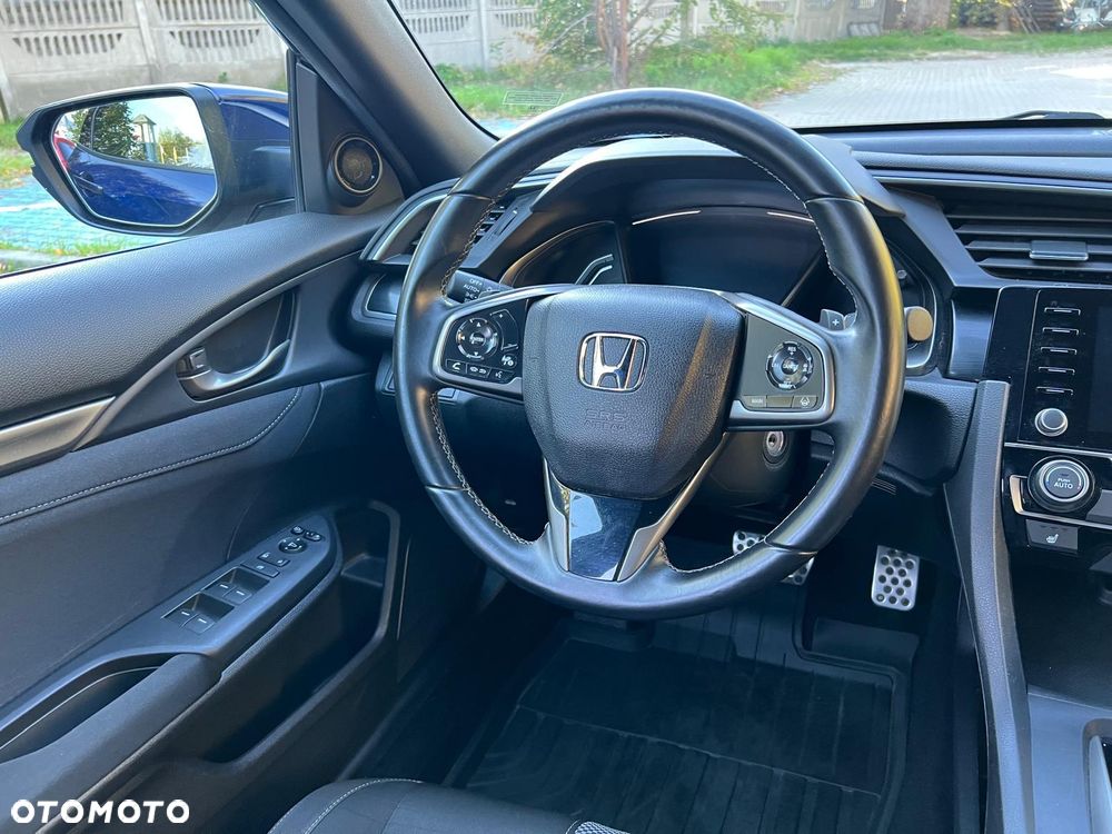 Honda Civic 1.0 i-VTEC Turbo CVT Elegance - 26