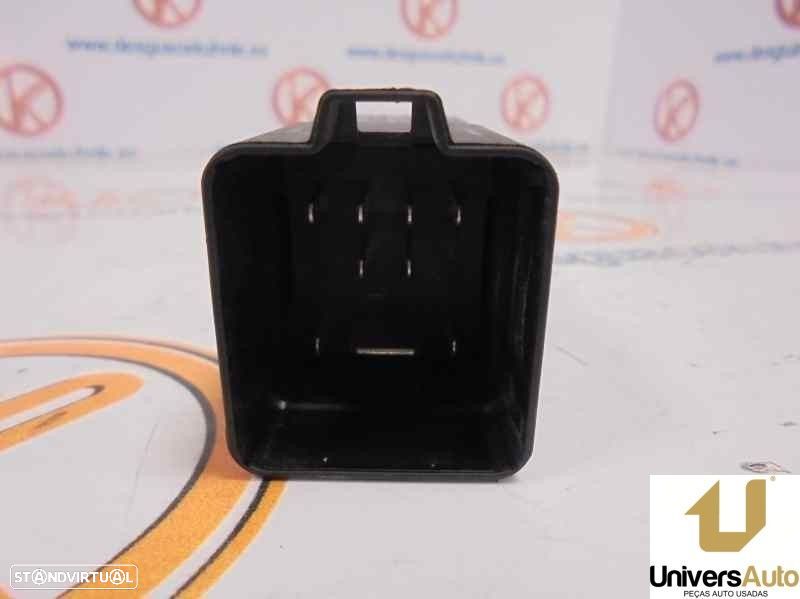 CAIXA PRÉ AQUECIMENTO VOLKSWAGEN GOLF V 2007 -0281003038 - 2