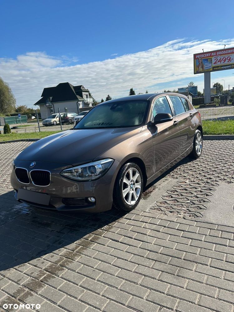 BMW Seria 1 116i - 1
