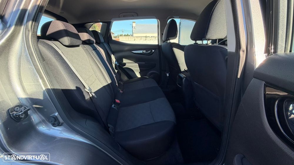 Nissan Qashqai 1.5 dCi Acenta - 19