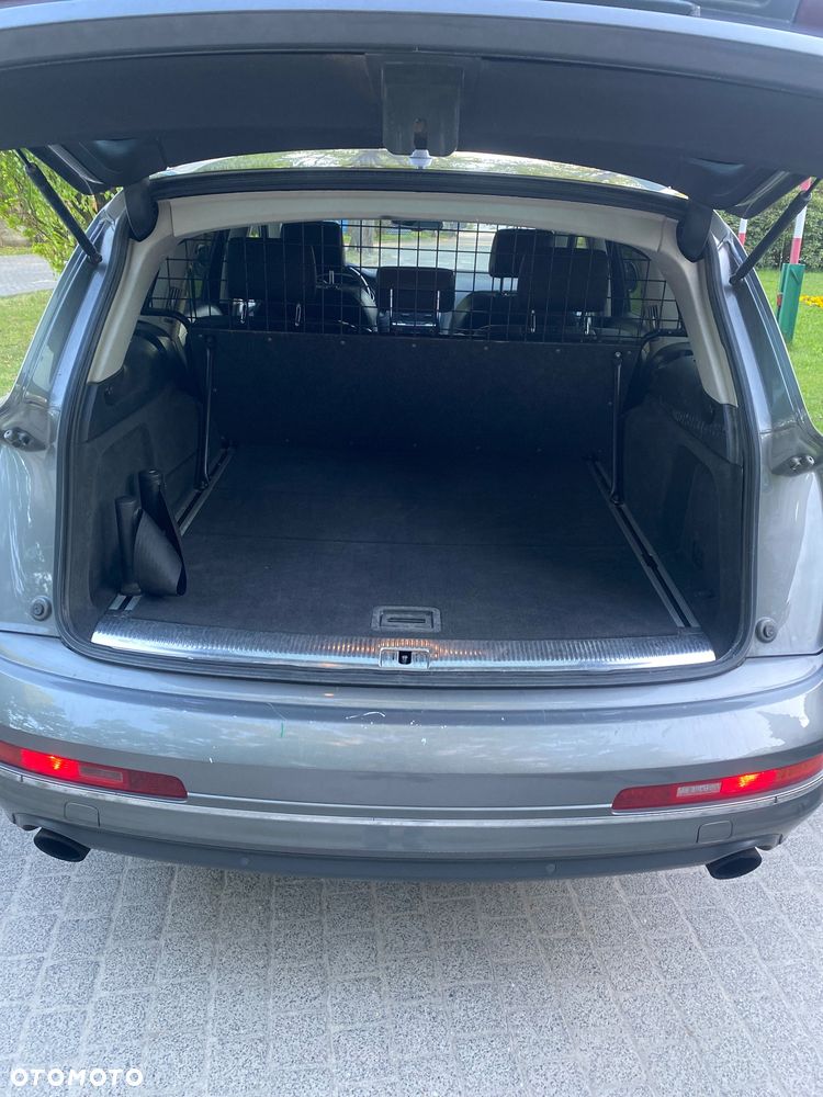 Audi Q7 3.0 TDI DPF Quattro Tiptronic - 11
