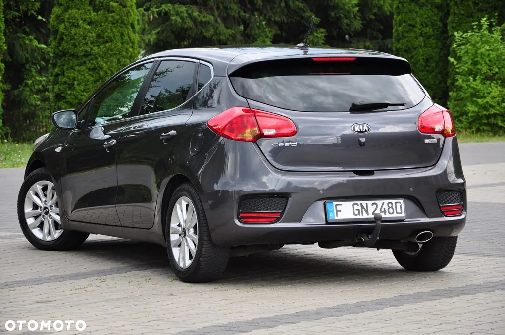Kia Ceed 1.6 CRDi SCR L Business Line - 21