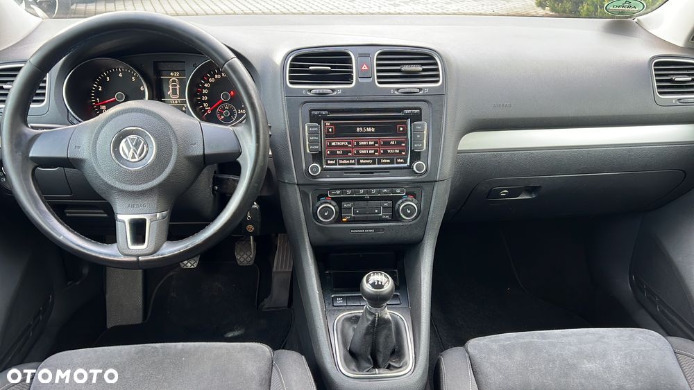 Volkswagen Golf - 4