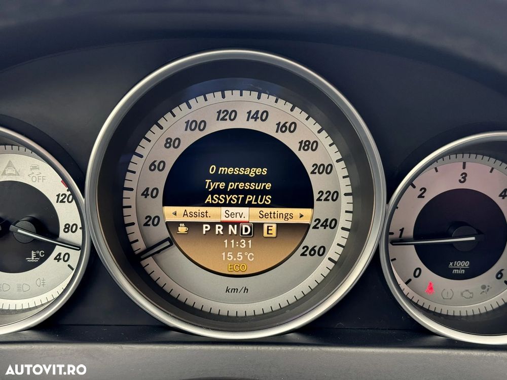 Mercedes-Benz C 220 CDI 7G-TRONIC Avantgarde Edition - 32