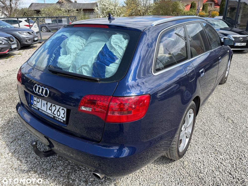 Audi A6 Avant 4.2 quattro tiptronic - 11