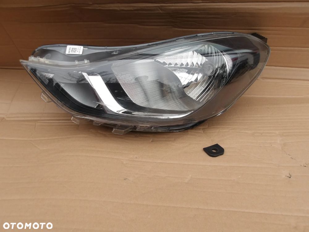 LAMPA LEWY PRZOD HYUNDAI I10 III 92101-K7000 - 2