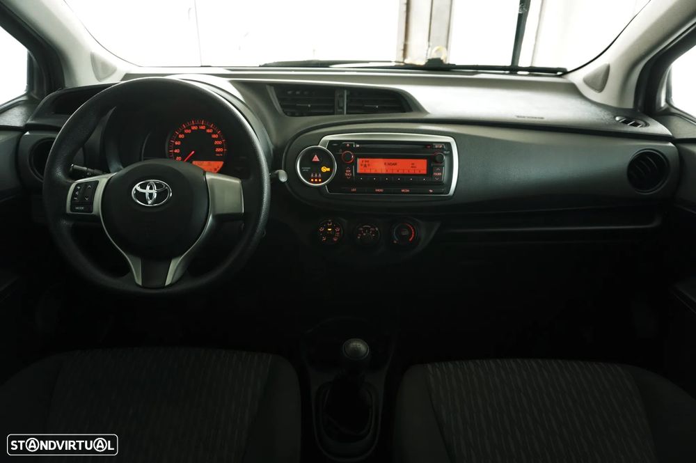 Toyota Yaris 1.0 VVT-i Comfort+AC - 7
