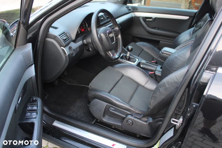 Audi A4 Avant 2.0 TDI DPF quattro S line Sportpaket (plus) - 18