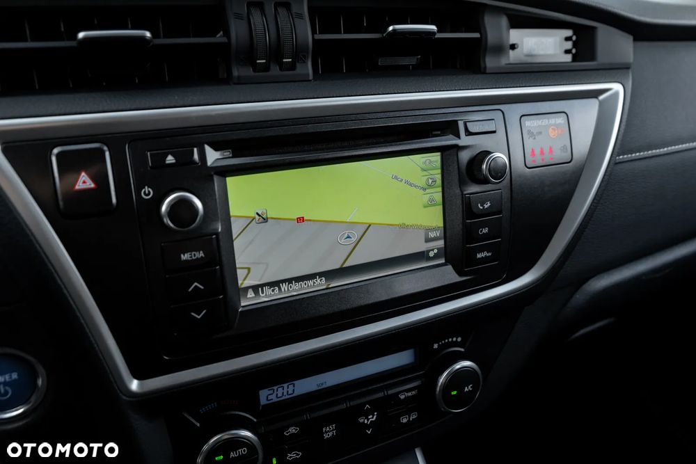 Toyota Auris - 33