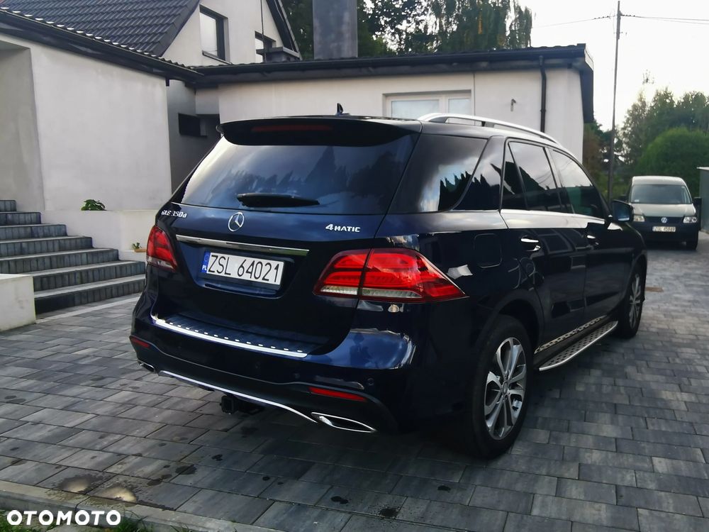 Mercedes-Benz GLE - 10