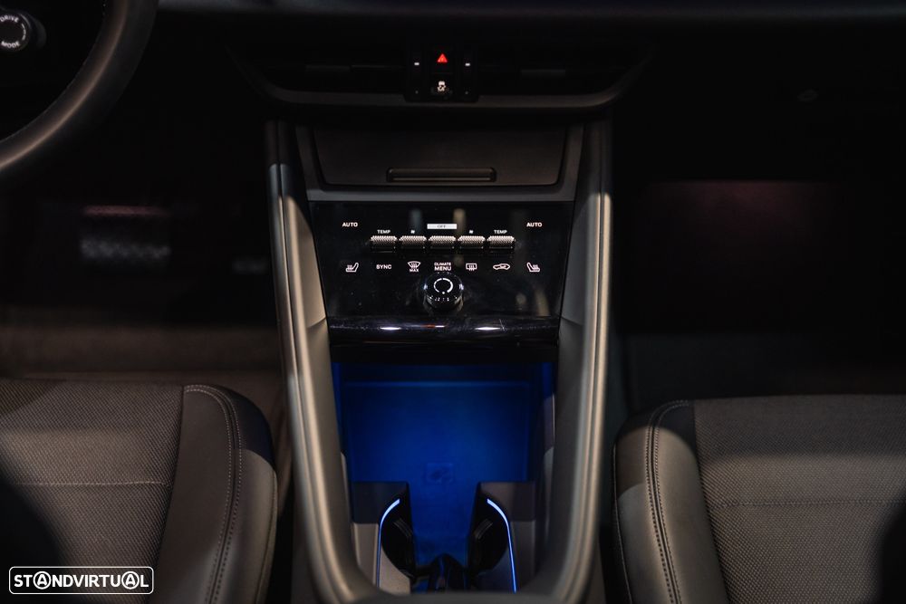 Porsche Macan Electric - 20