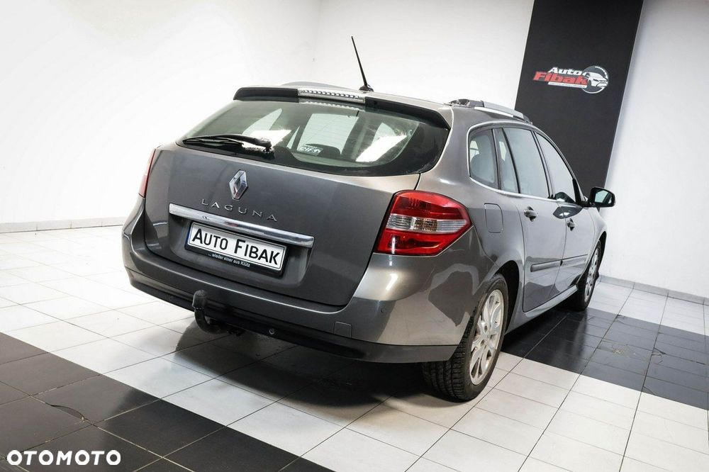Renault Laguna - 10