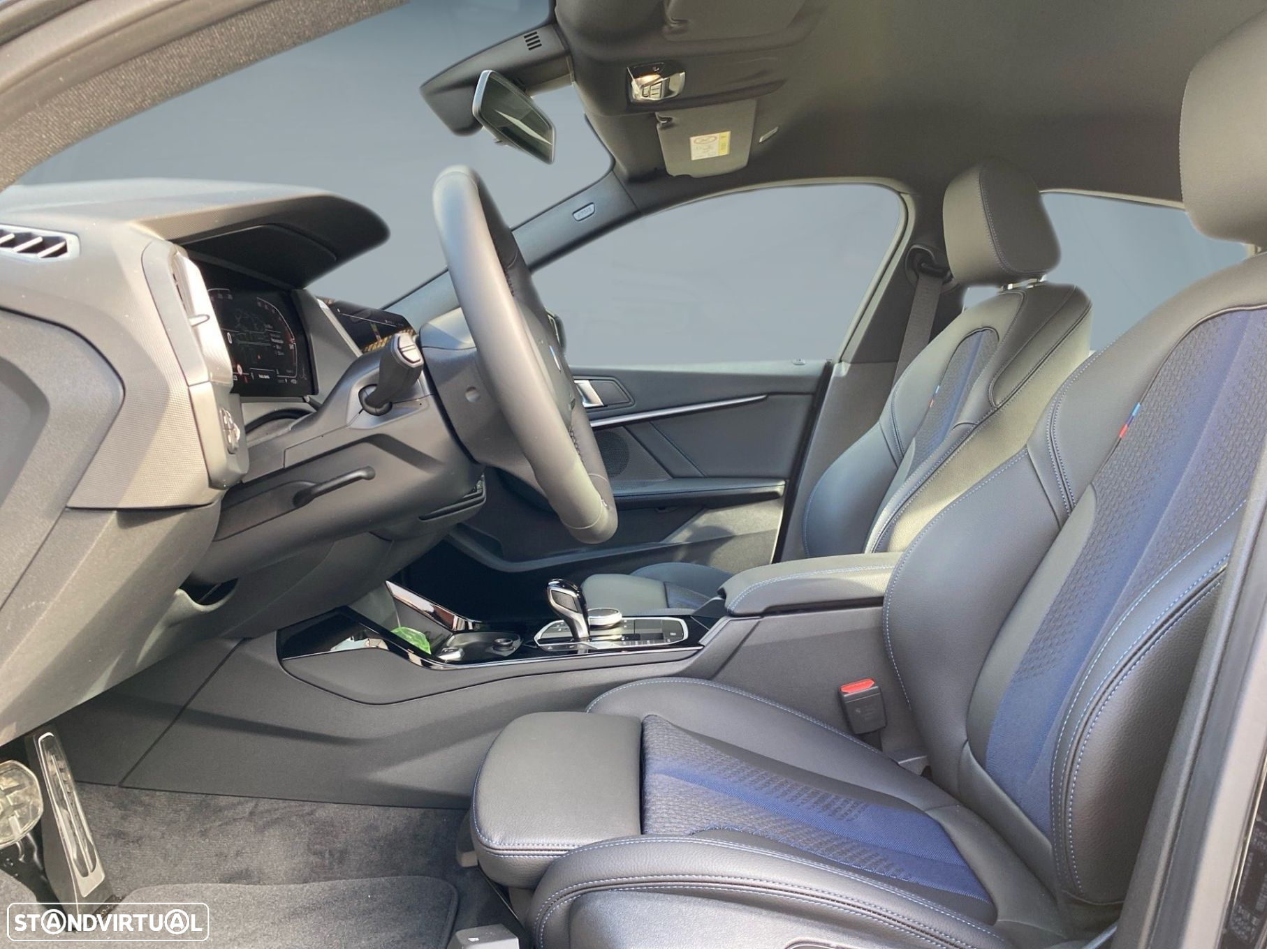 BMW 216 Gran Coupé d Pack Desportivo M - 4