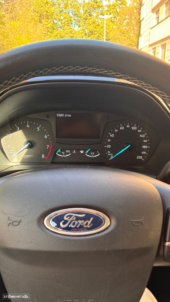 Ford Fiesta 1.0 EcoBoost Titanium - 12