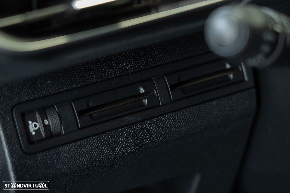 Peugeot 3008 1.5 BlueHDi Active - 21