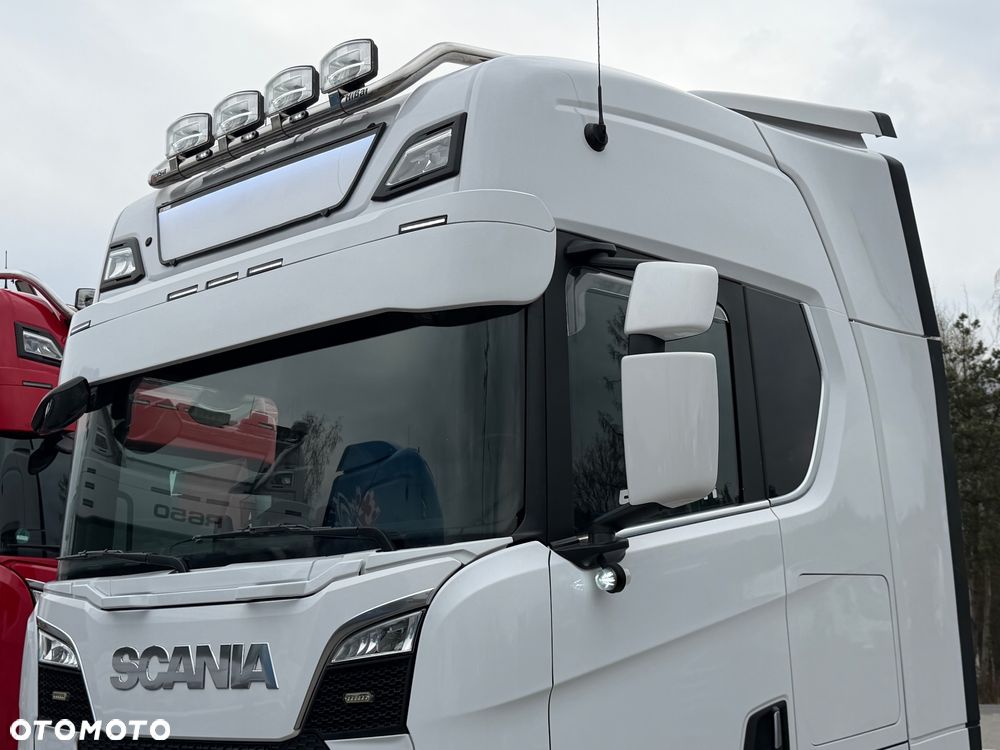 Scania 580S scania z Niemiec v8 mega low deck idealny stan 2021 pełna opcja bez egr - 18