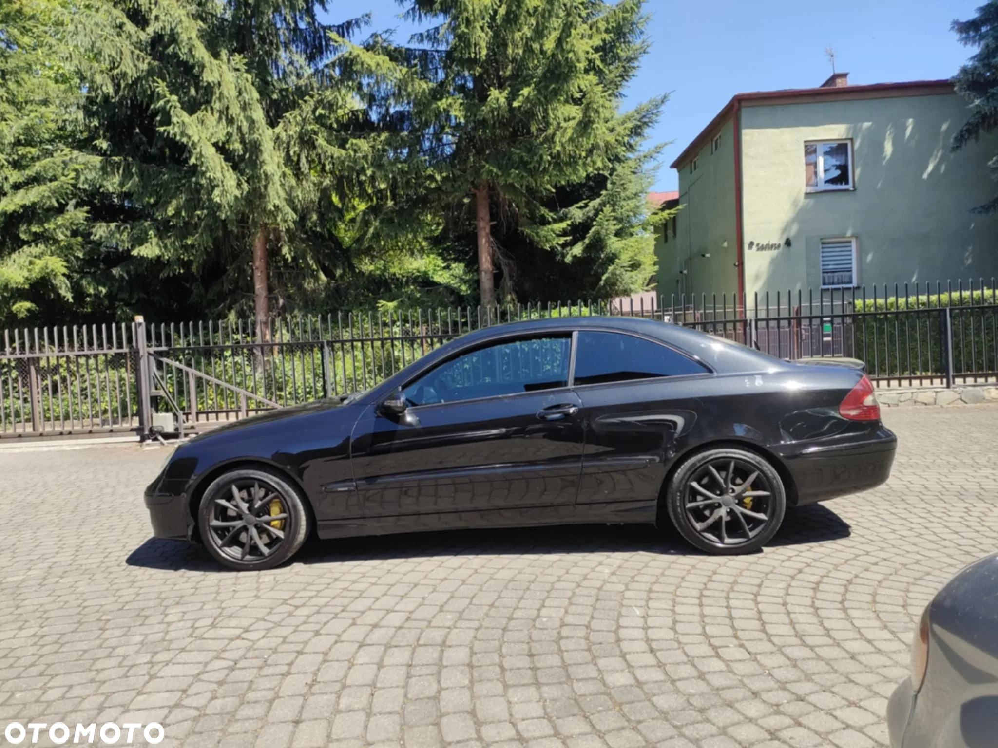 Mercedes-Benz CLK Coupe 320 CDI 7G-TRONIC Avantgarde Sport Edition - 6
