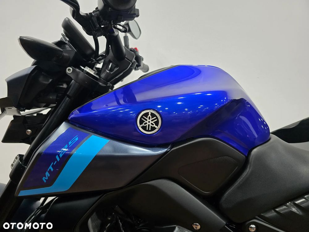 Yamaha MT - 16