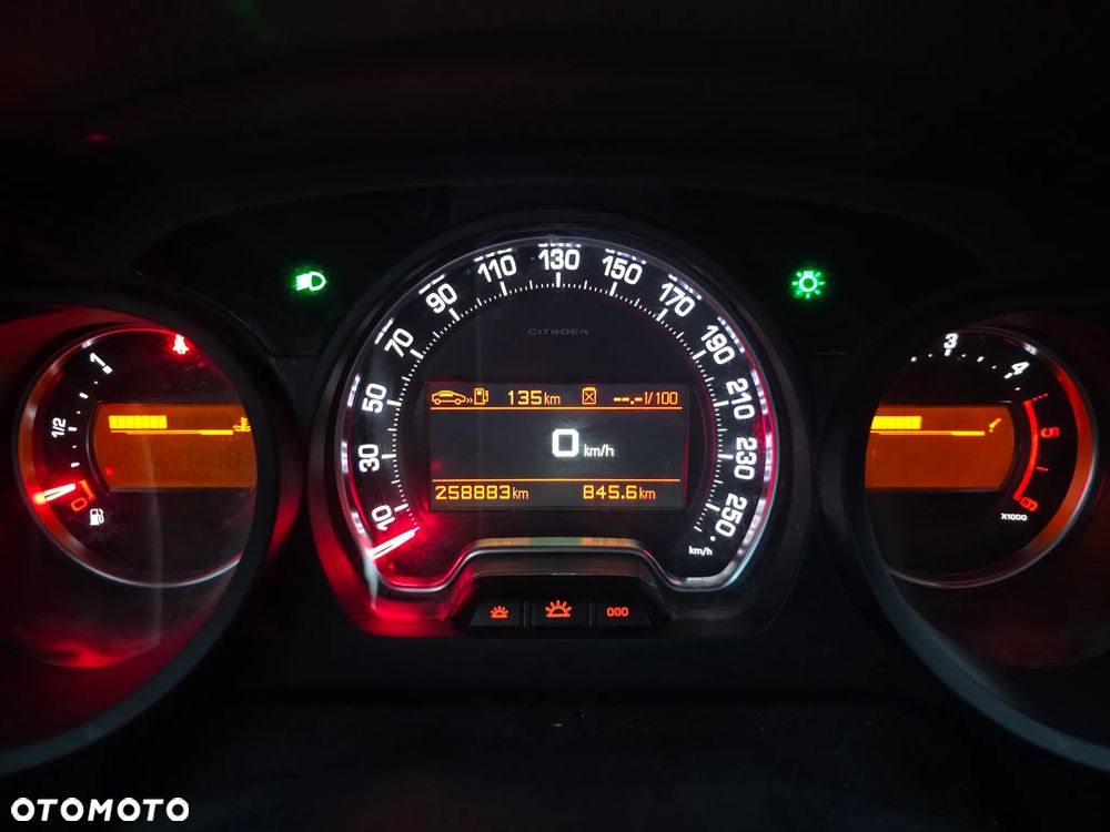 Citroën C5 2.0 HDi Exclusive - 31