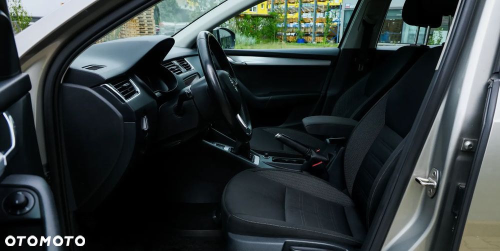 Skoda Octavia 1.4 TSI Ambition - 12