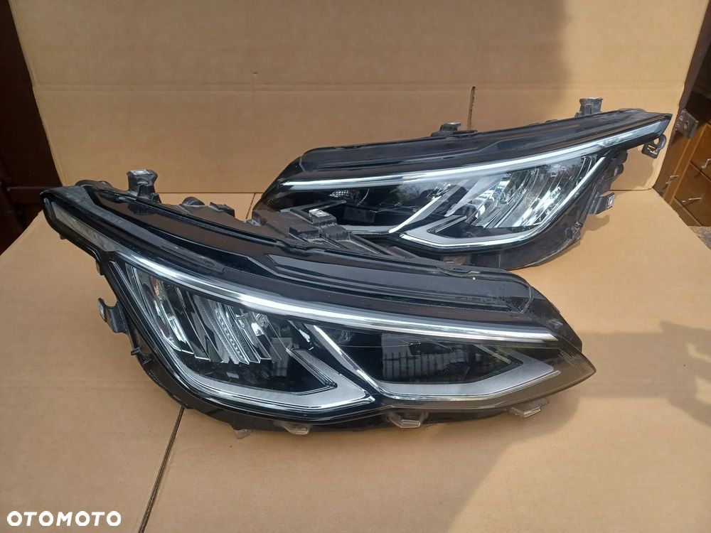 Full Led przedni prawy lewy VW Golf VIII 8 lampa 5H1 - 2
