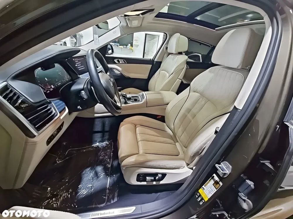 BMW X6 xDrive40i - 6