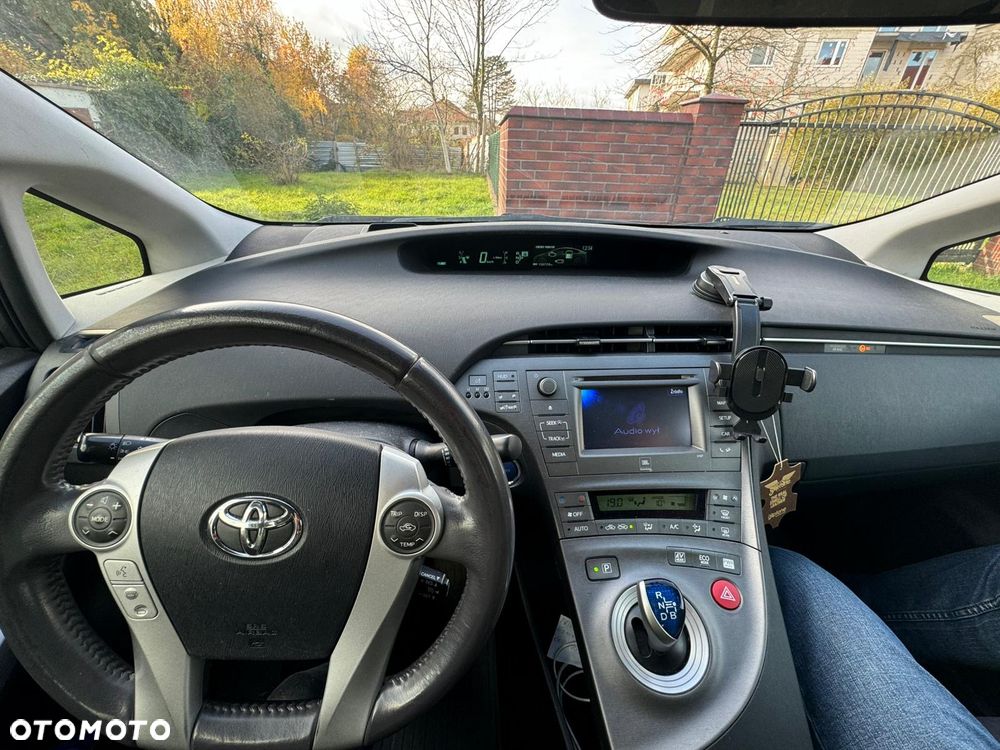 Toyota Prius (Hybrid) Comfort - 7