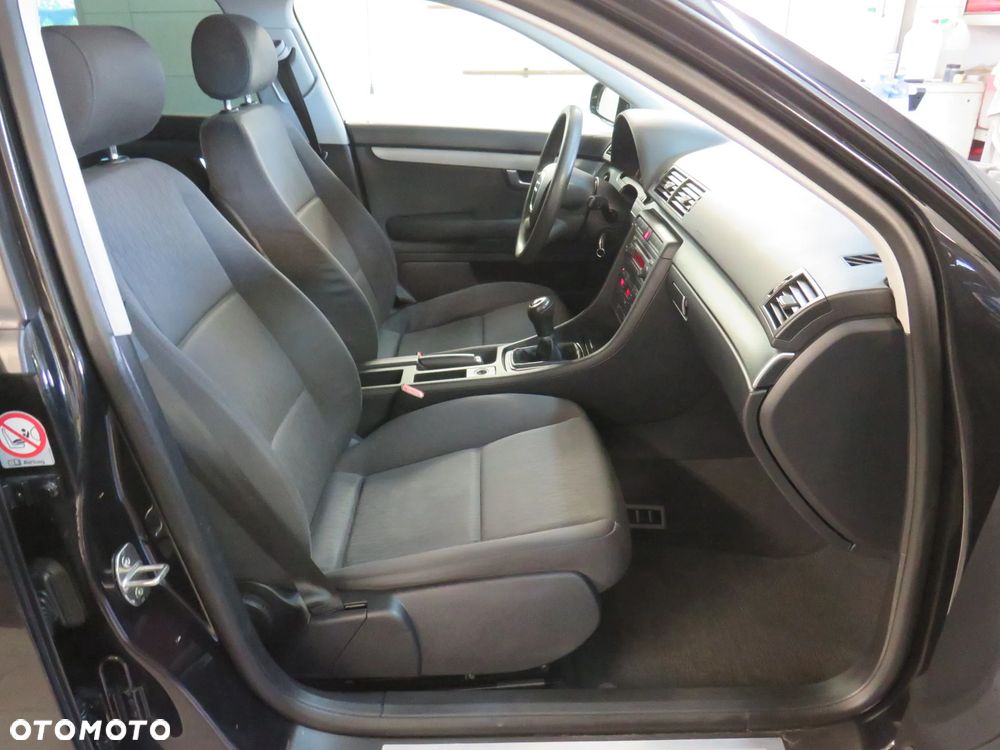 Audi A4 Avant - 34