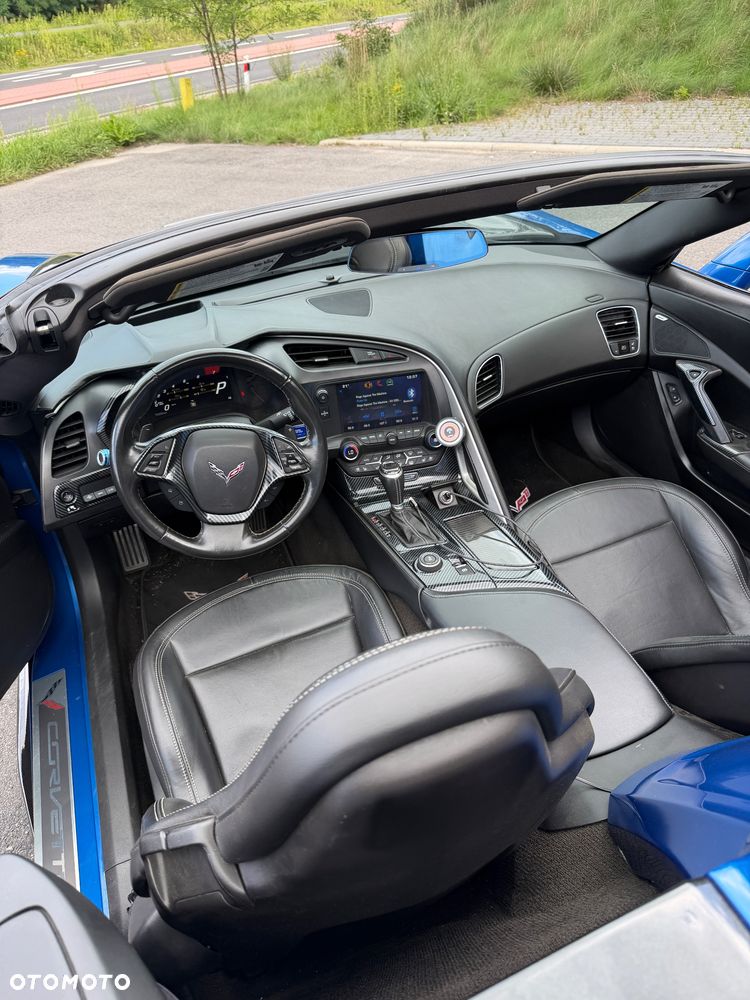 Chevrolet Corvette - 8